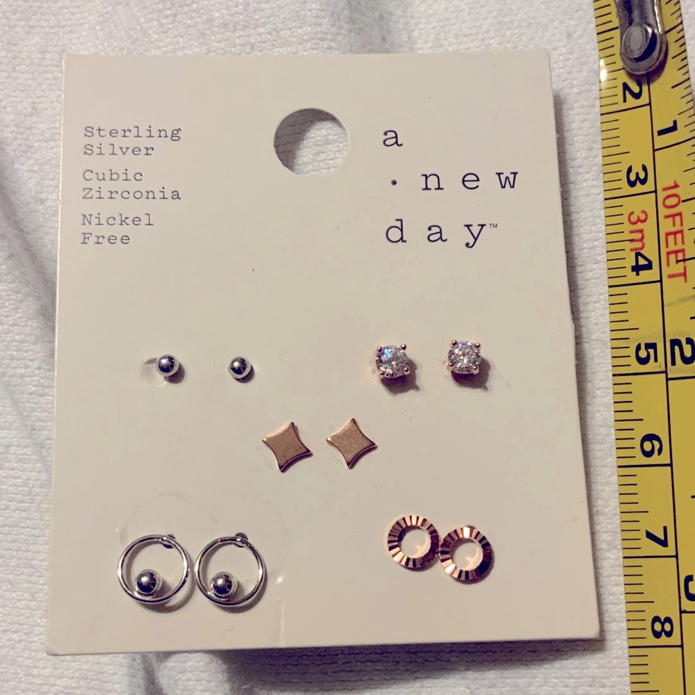 A New Day Earrings Set